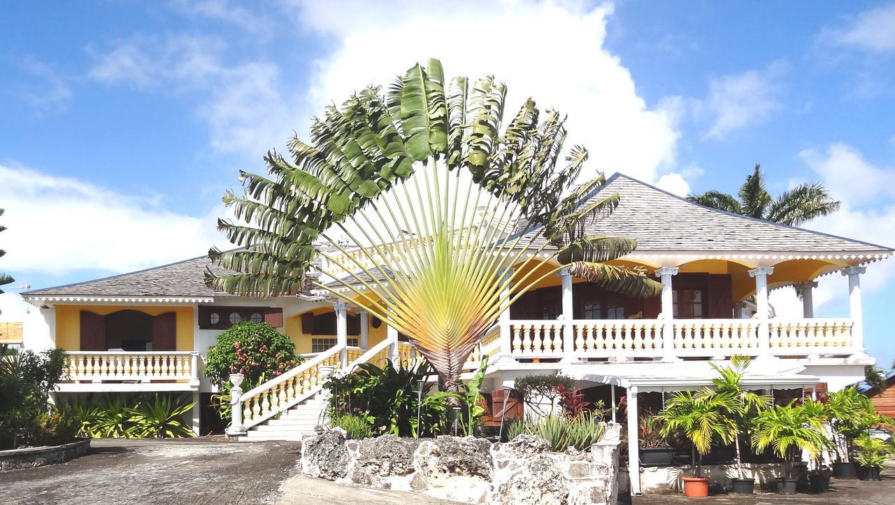 Domaine Saint Francois Hotel Exterior photo